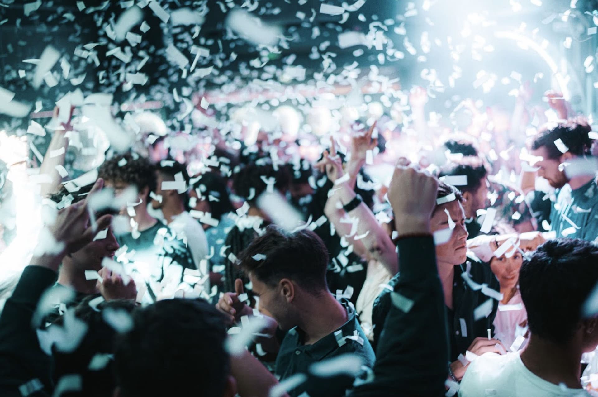 boite de nuit le MID’STAR à Angers
