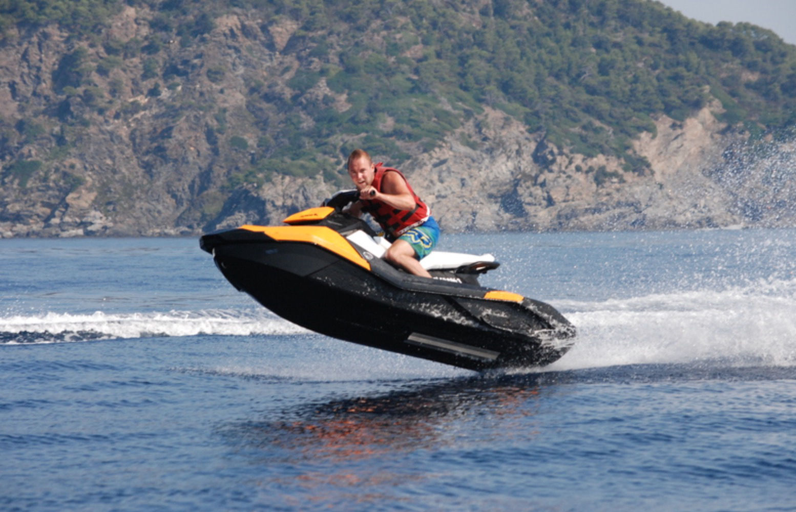 Comment louer un jetski à hyères