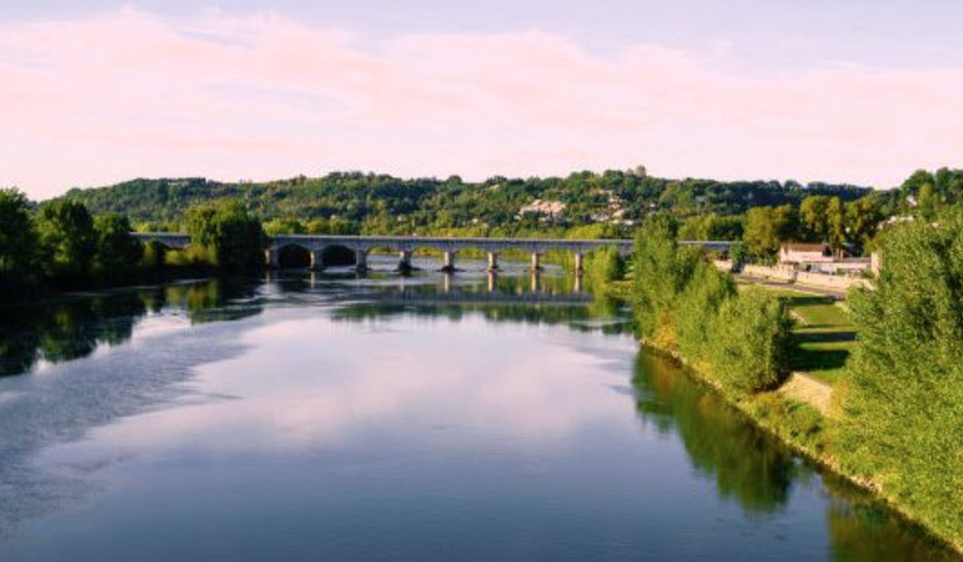 Faire du ski nautique à Bordeaux garonne location