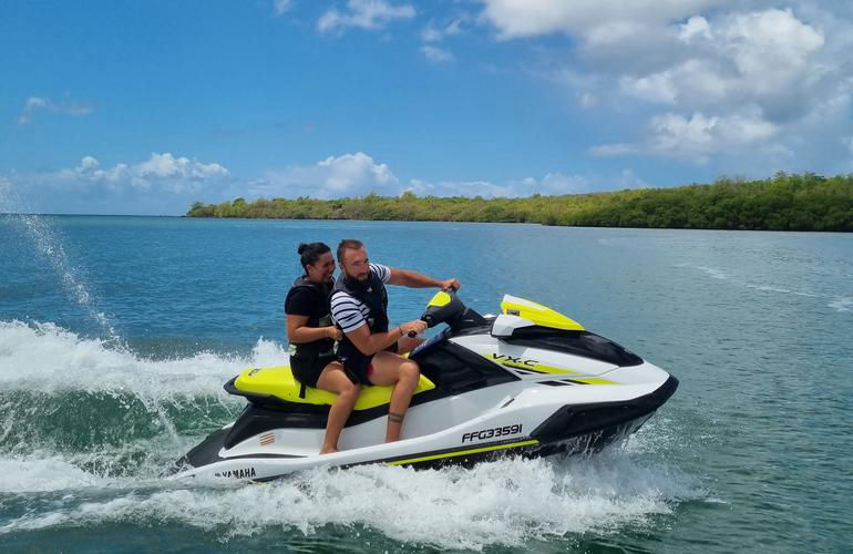 Guide Complet Location Jetski en Martinique